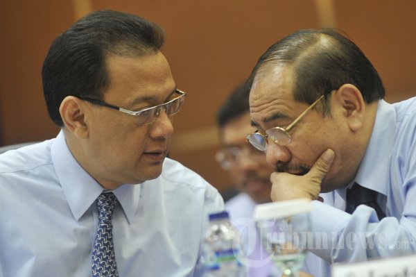 Pokok Kebijakan Fiskal dan Postur APBN 2013