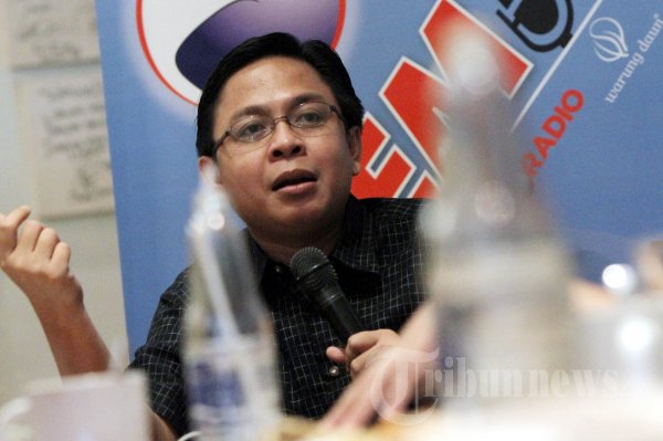Diskusi Polemik Hambalang Masih Ngambang
