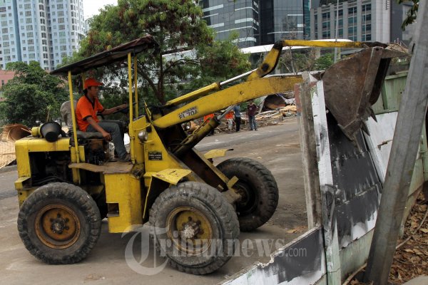 Pembongkaran untuk Jalan Alternatif