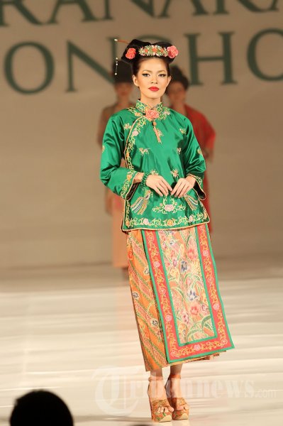 Fashion Show Kondangan Peranakan Tionghoa