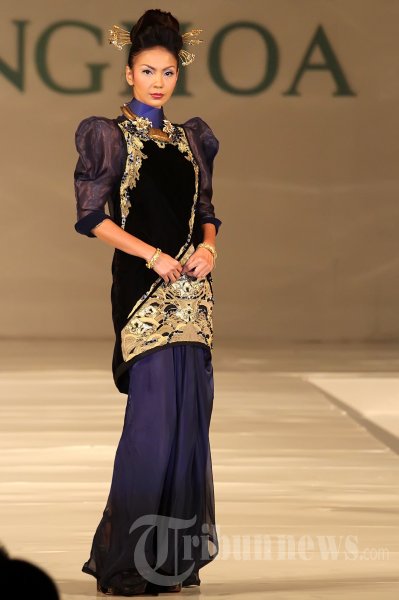 Fashion Show Kondangan Peranakan Tionghoa