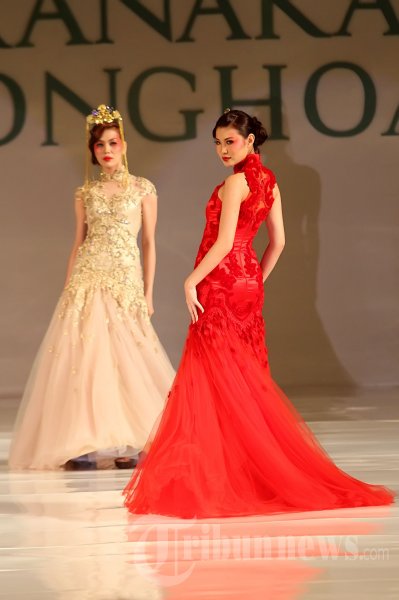 Fashion Show Kondangan Peranakan Tionghoa