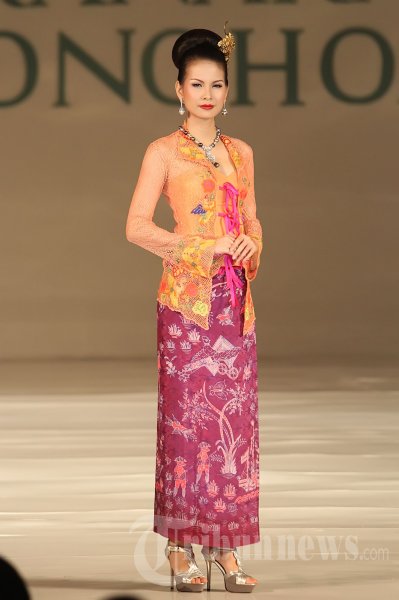 Fashion Show Kondangan Peranakan Tionghoa