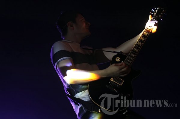 Konser Owl City