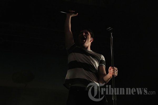 Konser Owl City
