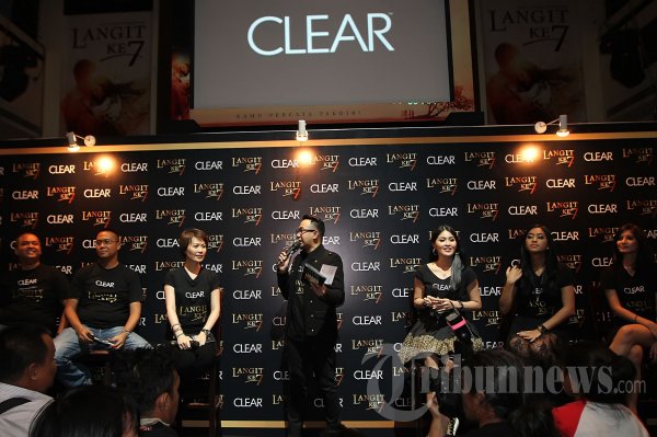 Konferensi Pers Clear