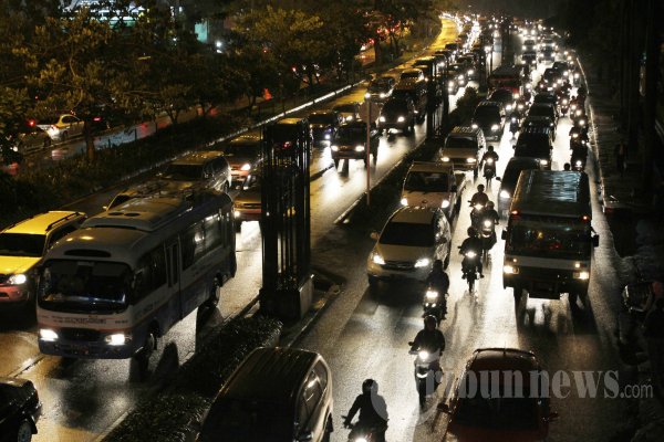 Kemacetan Usai Hujan Lebat