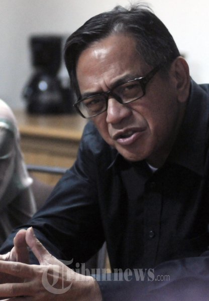 Ray Sahetapy Perankan Coach Bram