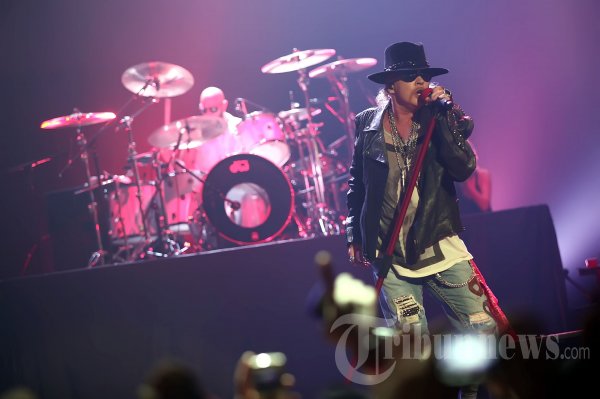 Konser Guns n Roses