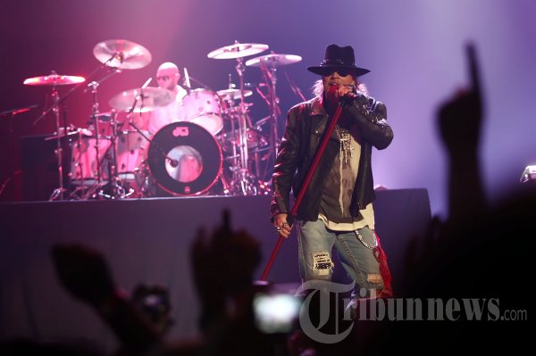 Konser Guns n Roses