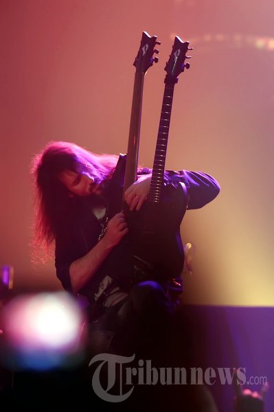 Konser Guns n Roses