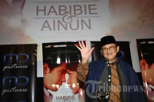 BJ Habibie dan Film Habibie dan Ainun