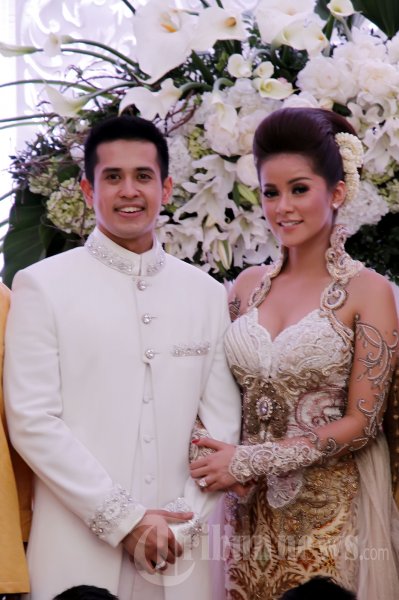 Pernikahan Olla Ramlan dan Aufar Hutapea
