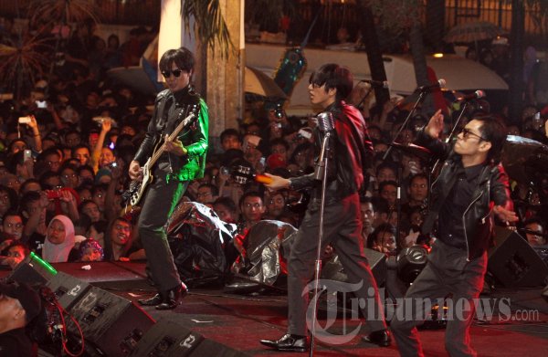 Changcuters Konser di Bundaran HI