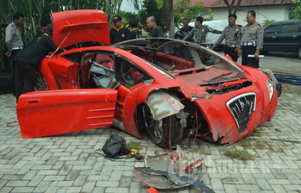 Kondisi Mobil Ferrari Tucuxi Dahlan Iskan