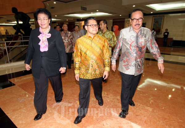 Menakertrans Berikan Arahan