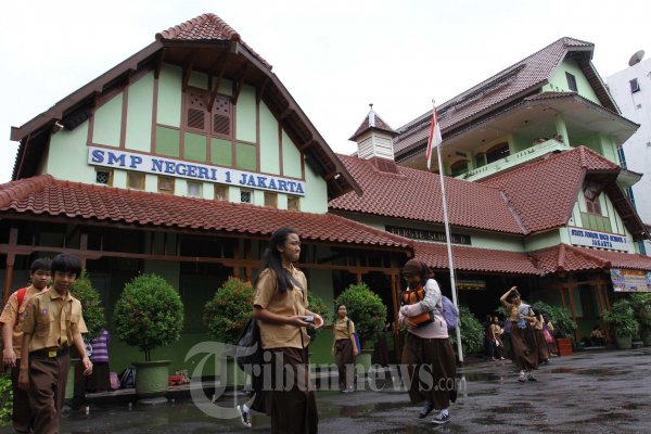 Sekolah Berlabel RSBI Dihapus