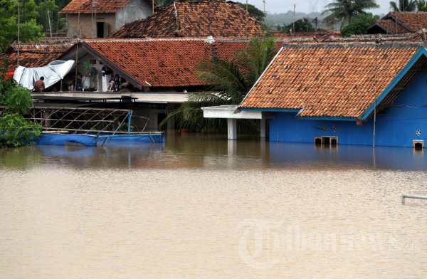 Luapan Sungai Ciujung