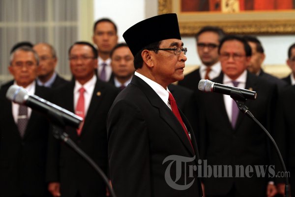 Menpora Disumpah