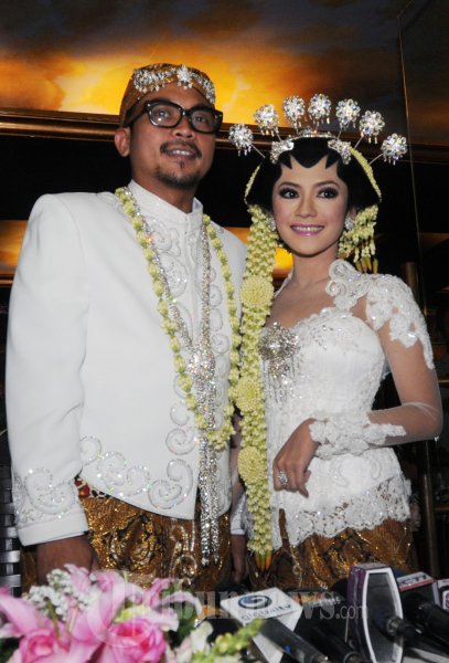 Enno Nikah Lagi Dengan Priambodo