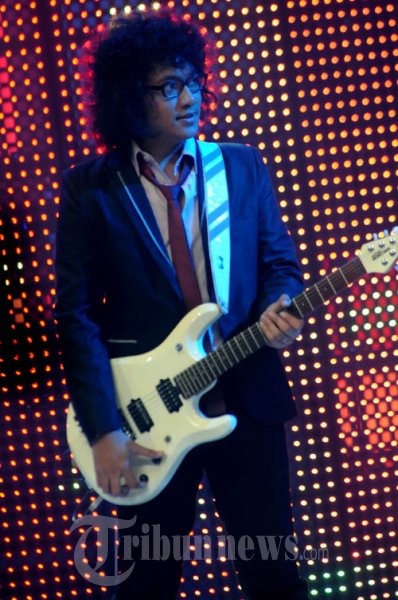 Kiki Dmasiv