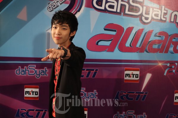 Gavin MJ di Dahsyatnya Awards 2013