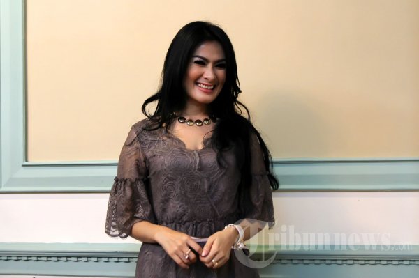 Iis Dahlia