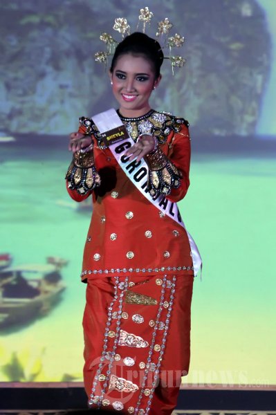 Sheyla D Prihastuti Finalis Puteri Indonesia Wakil Gorontalo