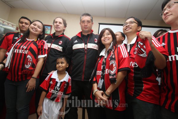 Jumpa Fans AC Milan Glorie