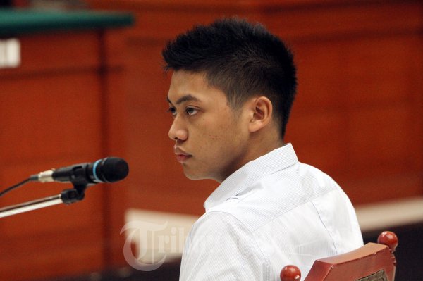 Rasyid Rajasa Jalani Sidang Perdana