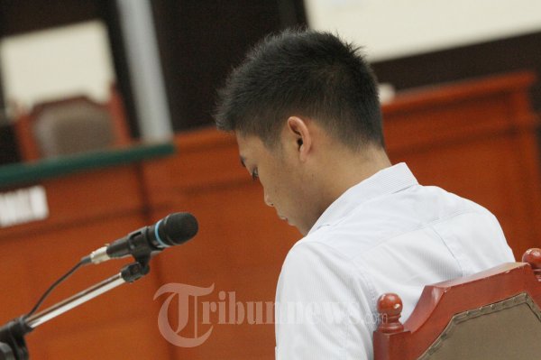 Rasyid Rajasa Jalani Sidang Perdana