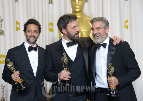 Argo Film Terbaik Piala Oscar