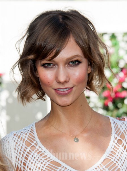 Angel Victorias Secret Celebrates 2013
