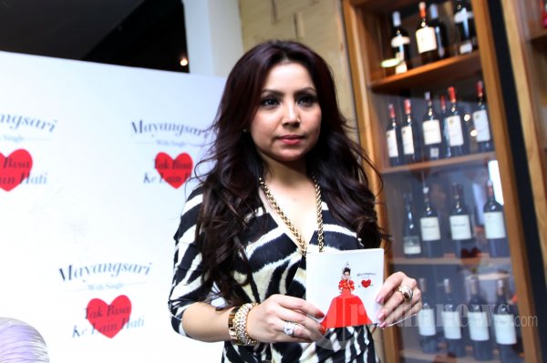 Mayangsari Luncurkan Single