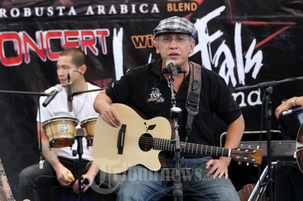 Iwan Fals