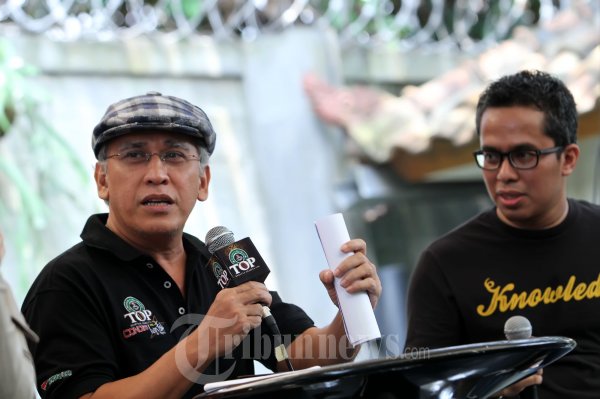 Konferensi Pers Konser Top Coffee bersama Iwan Fals