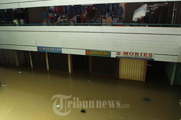 Pasar Cipulir Banjir