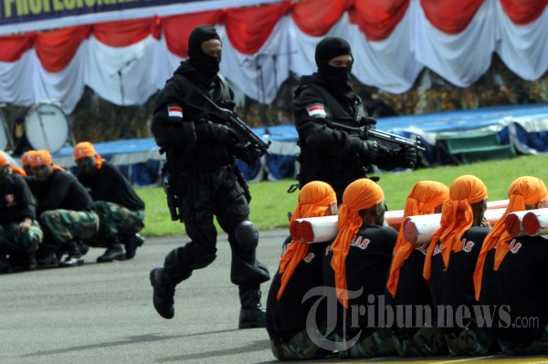 Atraksi Den Bravo Pada HUT TNI AU ke-67