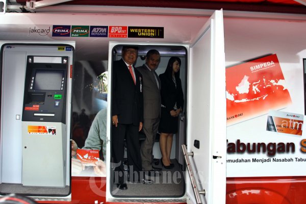 Bank DKI Luncurkan Mobil Kas Keliling