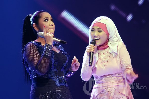 Fatin feat Vina Panduwinata di Gala Show Ke-9 X Factor Indonesia