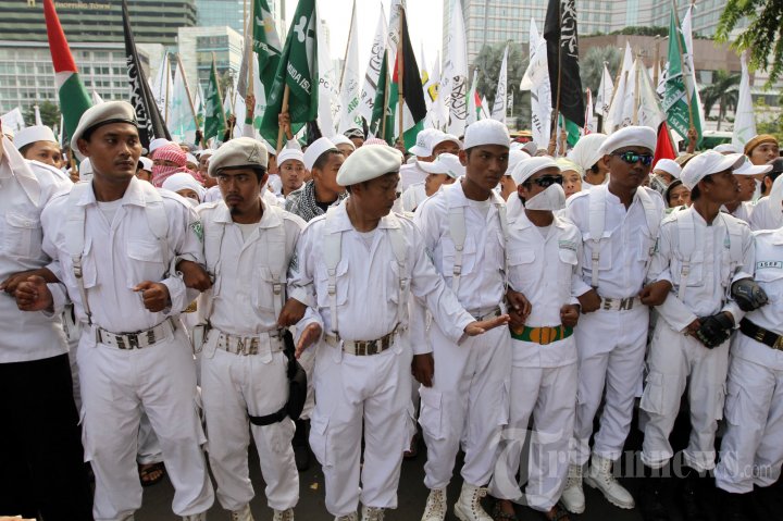 Hentikan Kerusuhan di Myanmar