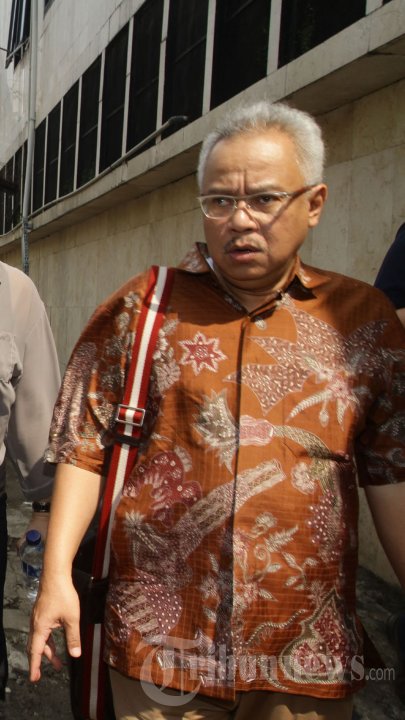 Mahendradatta Pengacara Arya dan Adi