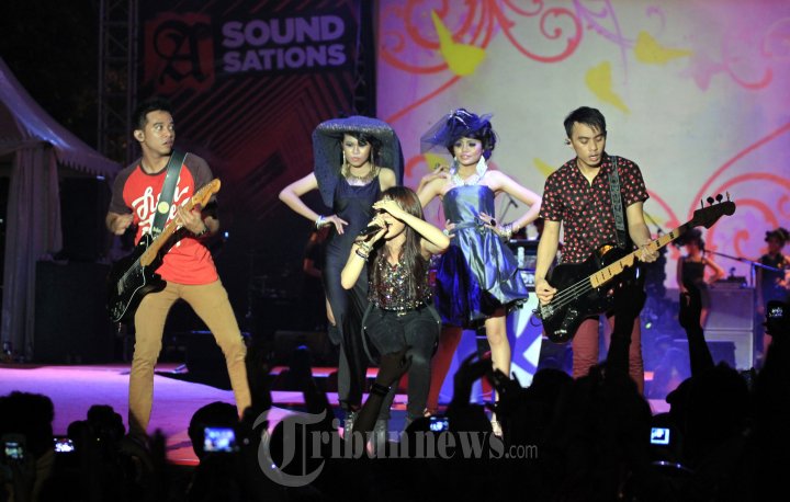 Konser Group Band Geisha