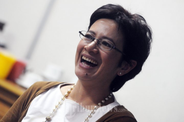 Nurul Arifin Aktris Politik