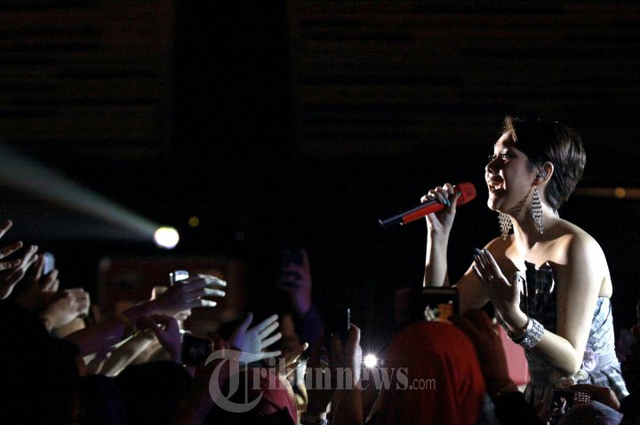 Bunga Citra Lestari Tampil di Claspherience