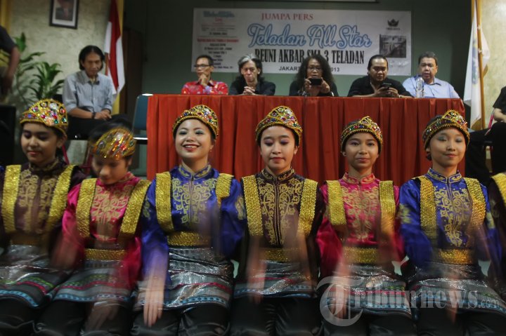 Tari Saman Aceh