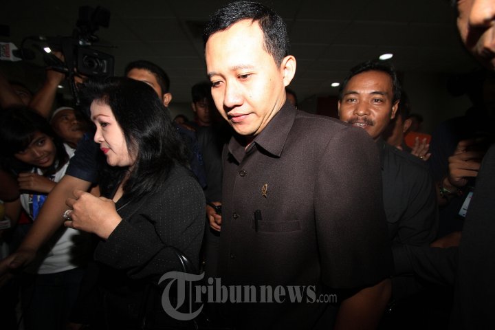 Hakim Acep Sugiana Dipecat