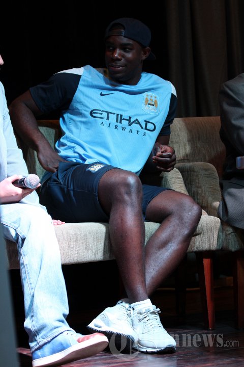 Micah Richard Pemain Manchester City