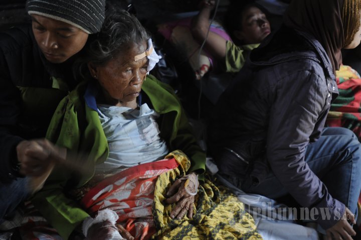 Korban Gempa di Bener Meriah Aceh