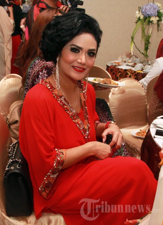 Buka Puasa Bersama Krisdayanti